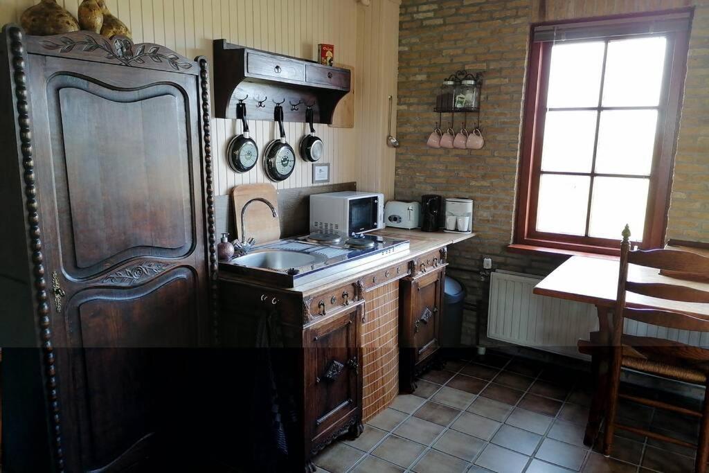 The Cottage - 2 Persoons Cottage Nabij Strand En Meer Zonnemaire ภายนอก รูปภาพ