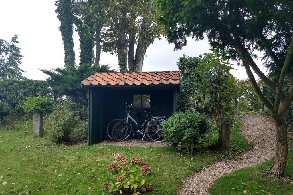 The Cottage - 2 Persoons Cottage Nabij Strand En Meer Zonnemaire ภายนอก รูปภาพ